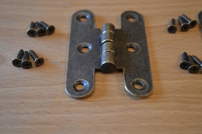 Antique Bronze Parliament Style Hinges (2)